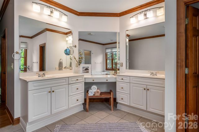 23 Boddington Court, Asheville, NC 28803