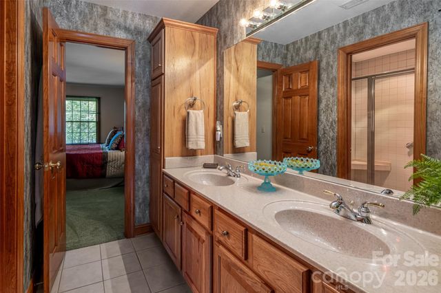 23 Boddington Court, Asheville, NC 28803