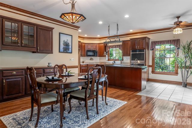 23 Boddington Court, Asheville, NC 28803