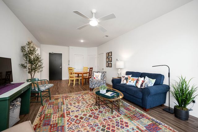 231 Walton Avenue 206, Lexington, KY 40502