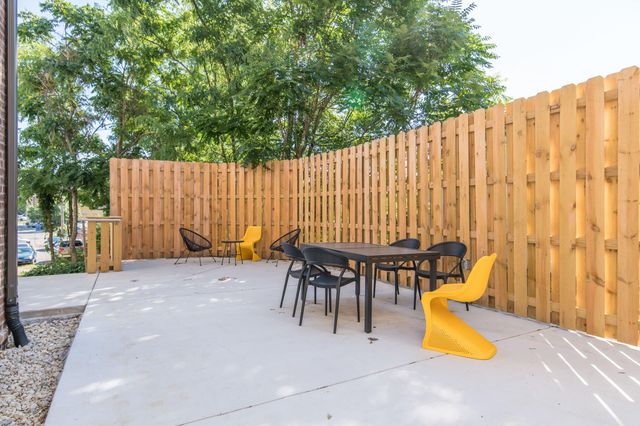 231 Walton Avenue 206, Lexington, KY 40502