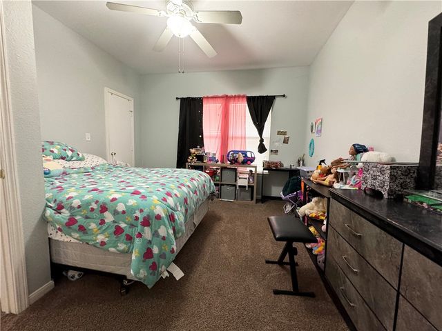 1235 Canyon Creek, College Station, TX 77840