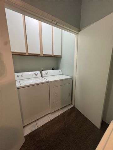 1235 Canyon Creek, College Station, TX 77840