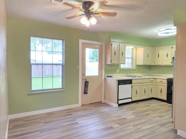2207 Gontier Drive, Bay City, TX 77414