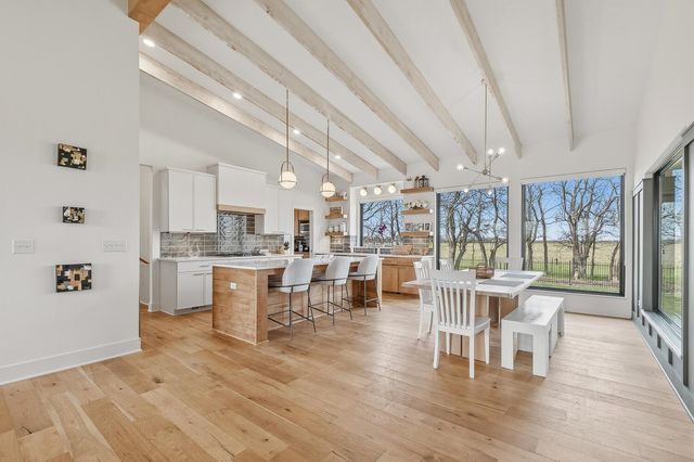 1525 N Shadow Rock Dr, Andover, KS 67002