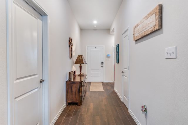 3227 Texas Trail, Aubrey, TX 76227