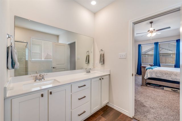 3227 Texas Trail, Aubrey, TX 76227