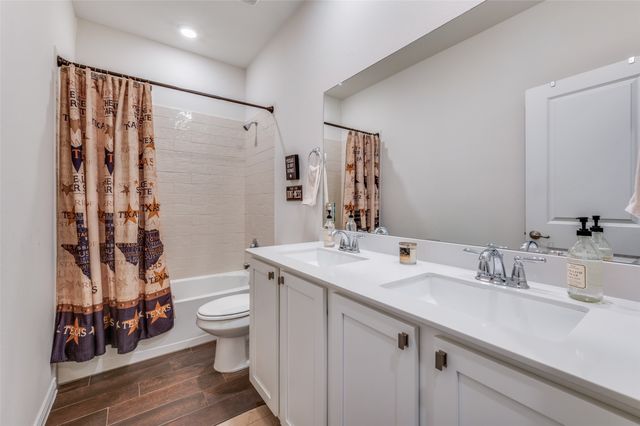 3227 Texas Trail, Aubrey, TX 76227
