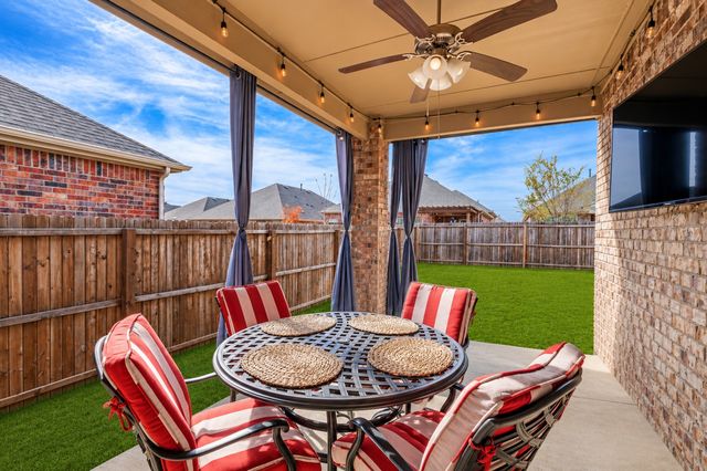 3227 Texas Trail, Aubrey, TX 76227