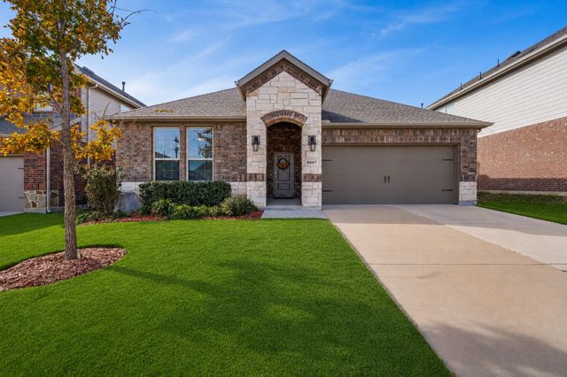 3227 Texas Trail, Aubrey, TX 76227