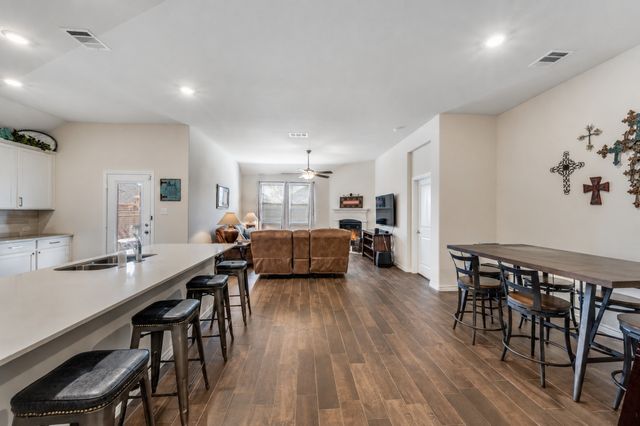 3227 Texas Trail, Aubrey, TX 76227
