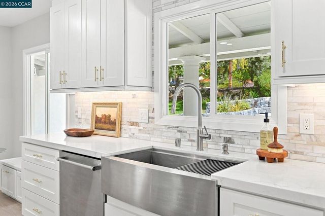 4333 Walnut Blvd, Walnut Creek, CA 94596