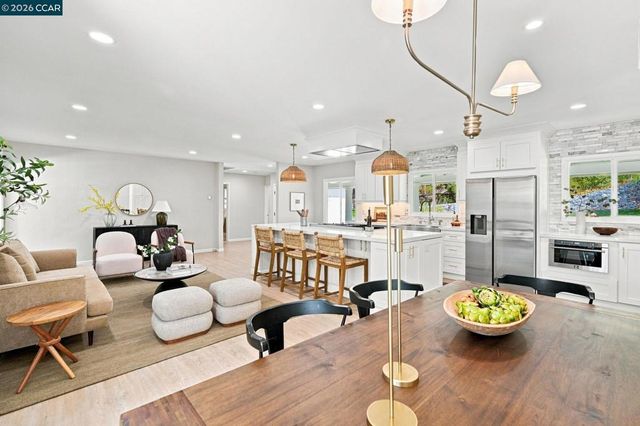 4333 Walnut Blvd, Walnut Creek, CA 94596