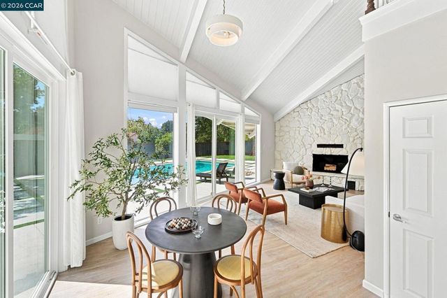 4333 Walnut Blvd, Walnut Creek, CA 94596