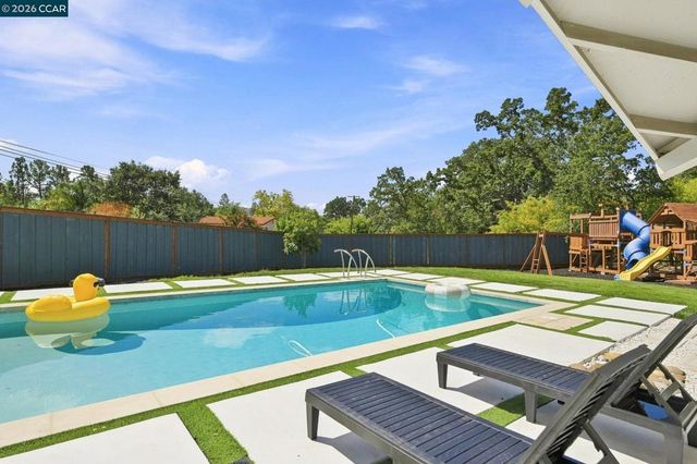 4333 Walnut Blvd, Walnut Creek, CA 94596