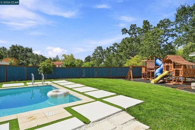 4333 Walnut Blvd, Walnut Creek, CA 94596