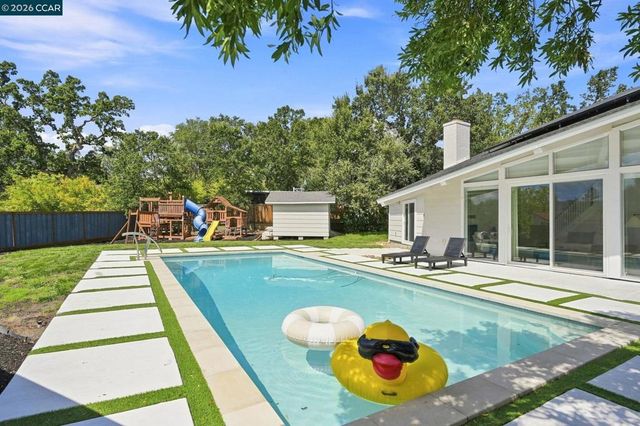 4333 Walnut Blvd, Walnut Creek, CA 94596