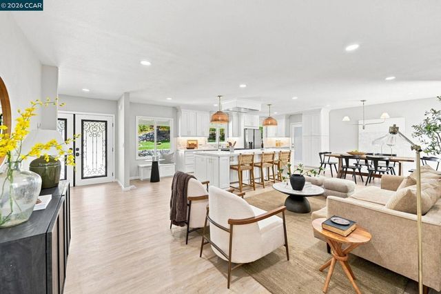 4333 Walnut Blvd, Walnut Creek, CA 94596