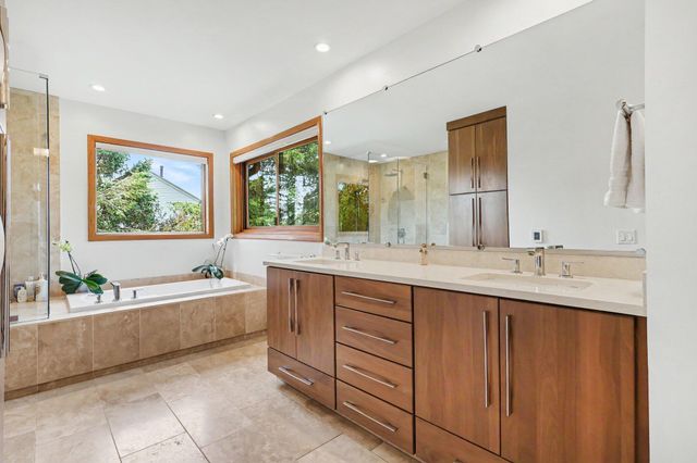 7417 Old Lantern Drive Se, Gaines Twp, MI 49316