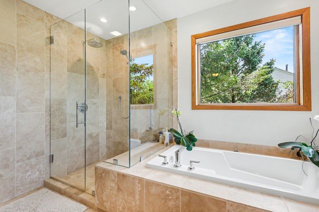 7417 Old Lantern Drive Se, Gaines Twp, MI 49316