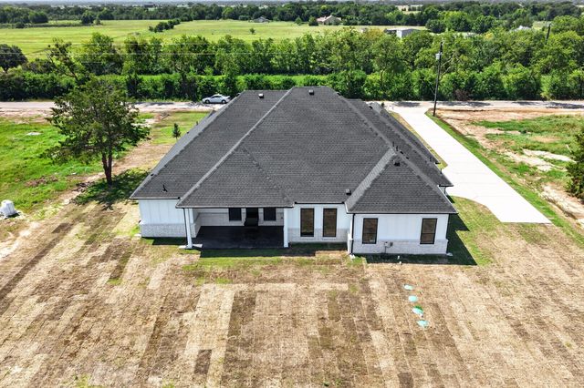 135 VZ County Road 3811, Wills Point, TX 75169