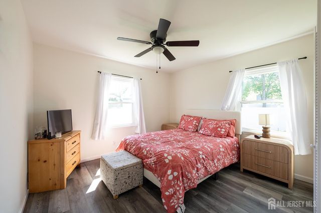 24 Old Stage Road, East Brunswick, NJ 08816