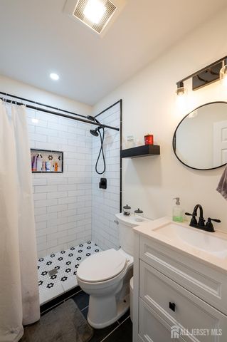 24 Old Stage Road, East Brunswick, NJ 08816