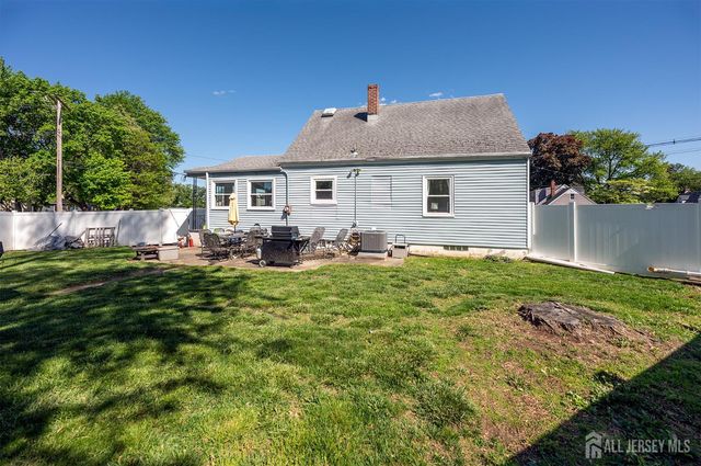 24 Old Stage Road, East Brunswick, NJ 08816