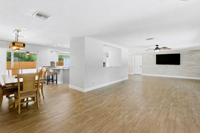 1212 Concord Avenue, West Palm Beach, FL 33417