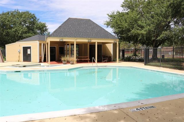 18635 Bridoon Drive, Cypress, TX 77433