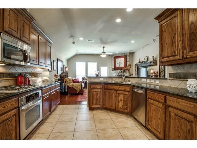 5641 Hampshire Drive, Mckinney, TX 75070