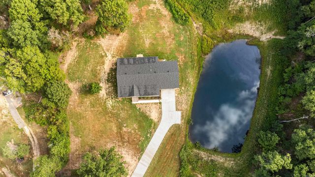 7000 Rolling Manor Drive, Benton, AR 72019