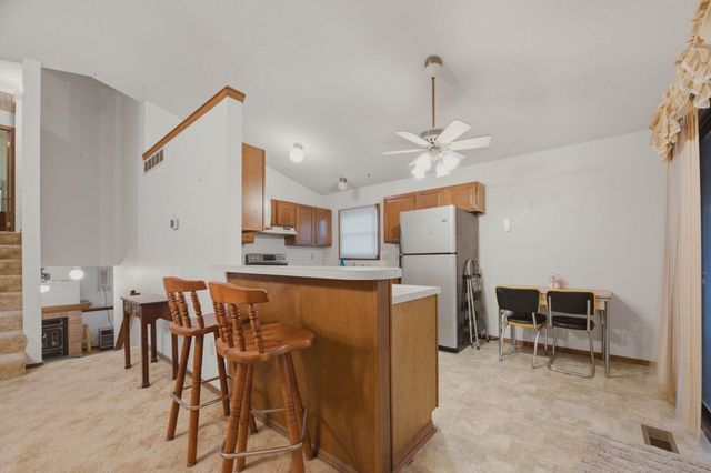 1650 S Willow Oak Ct, Wichita, KS 67230