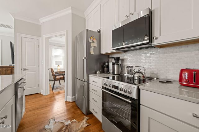 2018 Smallwood Drive C, Raleigh, NC 27605