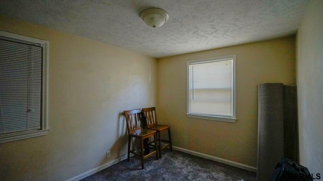 4618 Redick Avenue, Omaha, NE 68152