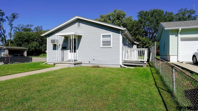 4618 Redick Avenue, Omaha, NE 68152