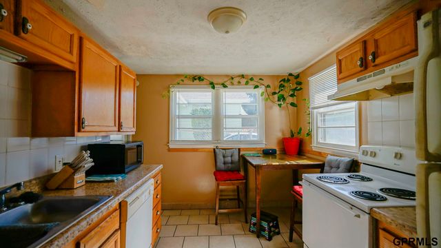 4618 Redick Avenue, Omaha, NE 68152