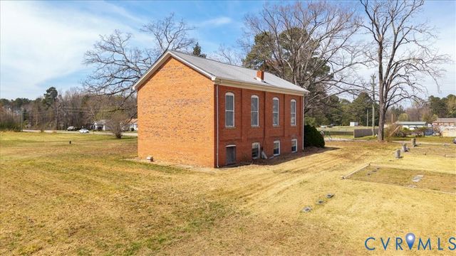 6717 Middle Rd, Prince George, VA 23875