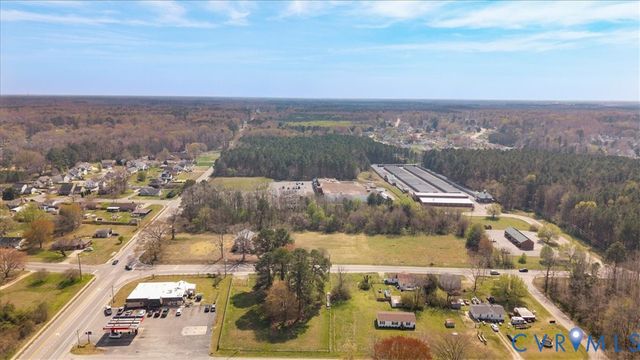 6717 Middle Rd, Prince George, VA 23875