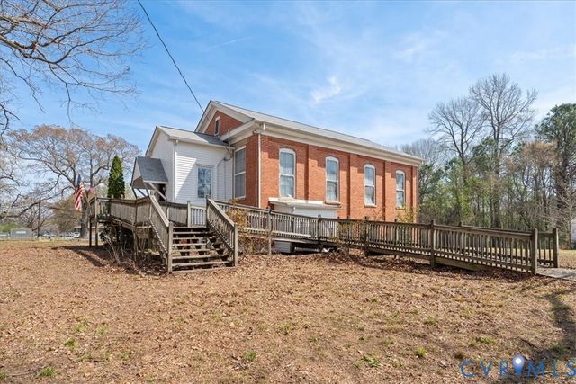 6717 Middle Rd, Prince George, VA 23875