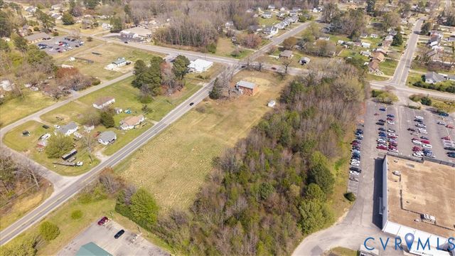 6717 Middle Rd, Prince George, VA 23875