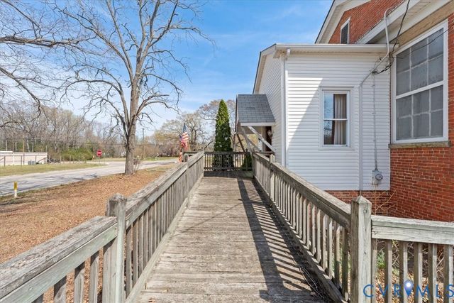 6717 Middle Rd, Prince George, VA 23875