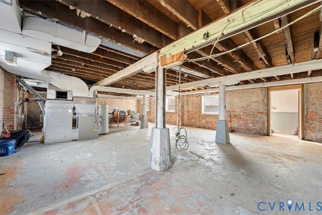 6717 Middle Rd, Prince George, VA 23875