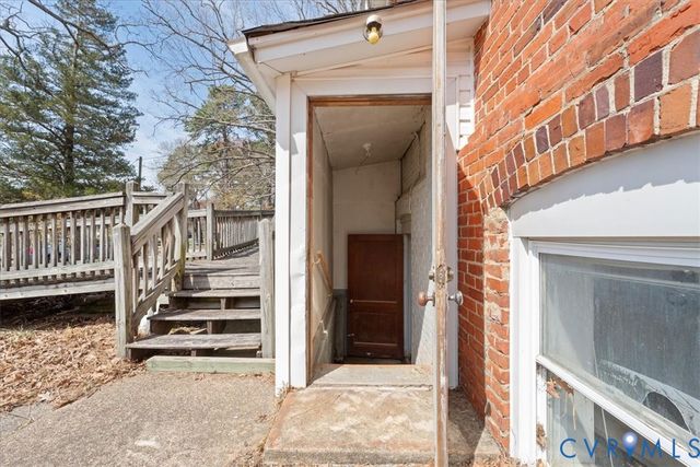 6717 Middle Rd, Prince George, VA 23875