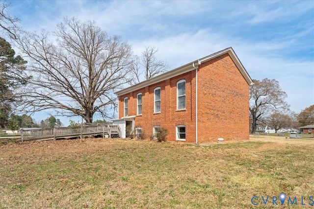 6717 Middle Rd, Prince George, VA 23875