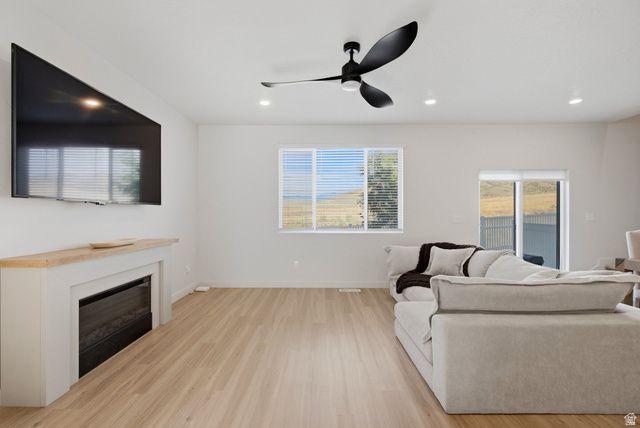 2143 N CHIANTI ST, Saratoga Springs, UT 84045