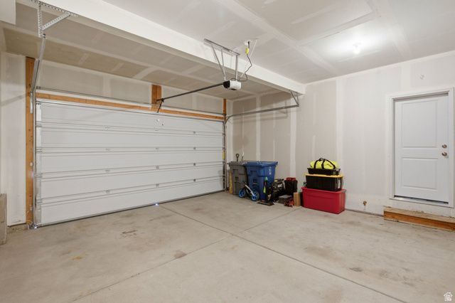 2143 N CHIANTI ST, Saratoga Springs, UT 84045