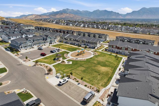 2143 N CHIANTI ST, Saratoga Springs, UT 84045