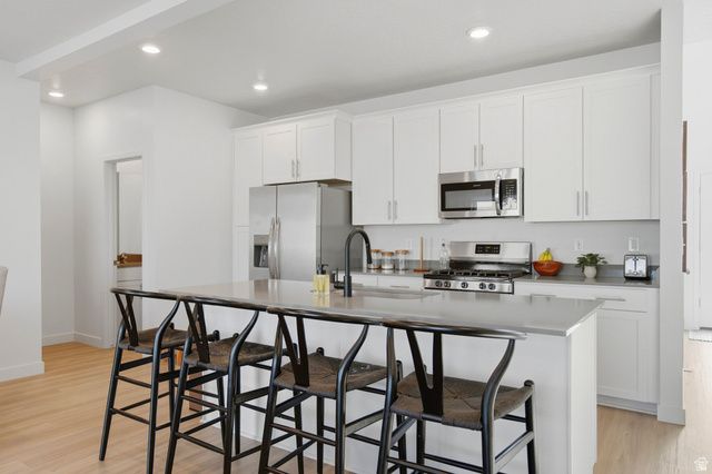 2143 N CHIANTI ST, Saratoga Springs, UT 84045