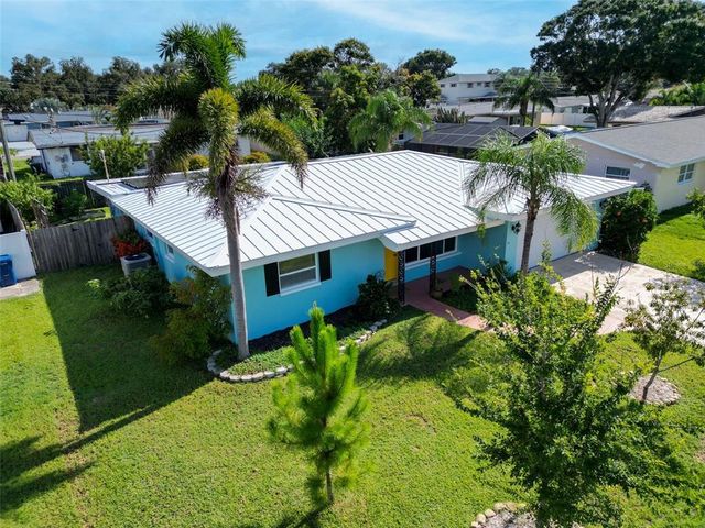 13979 BARBADOS DRIVE, Seminole, FL 33776